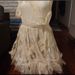 Ladies’ Mummy costume- see pics for deets